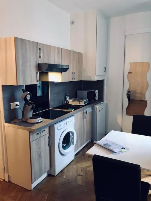 The Spot In The Center On Fontainebleau Apartamento Exterior foto